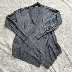 Reitmans Zip Detail Cardigan | Minimalist Soft Girl Cozy | Neutral Modern